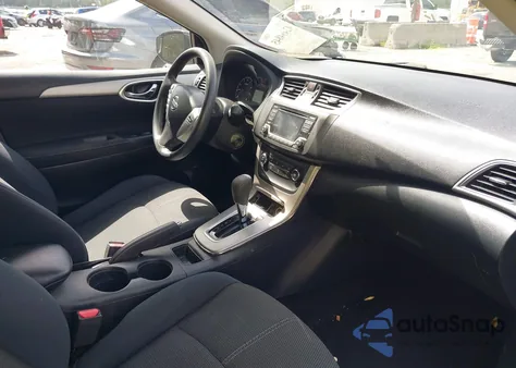 2015 Nissan Sentra S z USA, uszkodzony, nr VIN 3N1AB7AP1FY315541